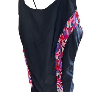 Large (12-14) Catalina One Piece Women’s Swim Suit
